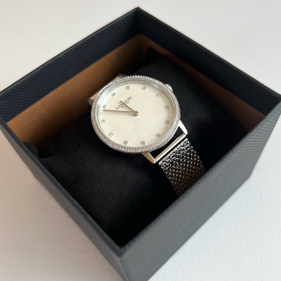 Coach watch - Picture 5 of 7